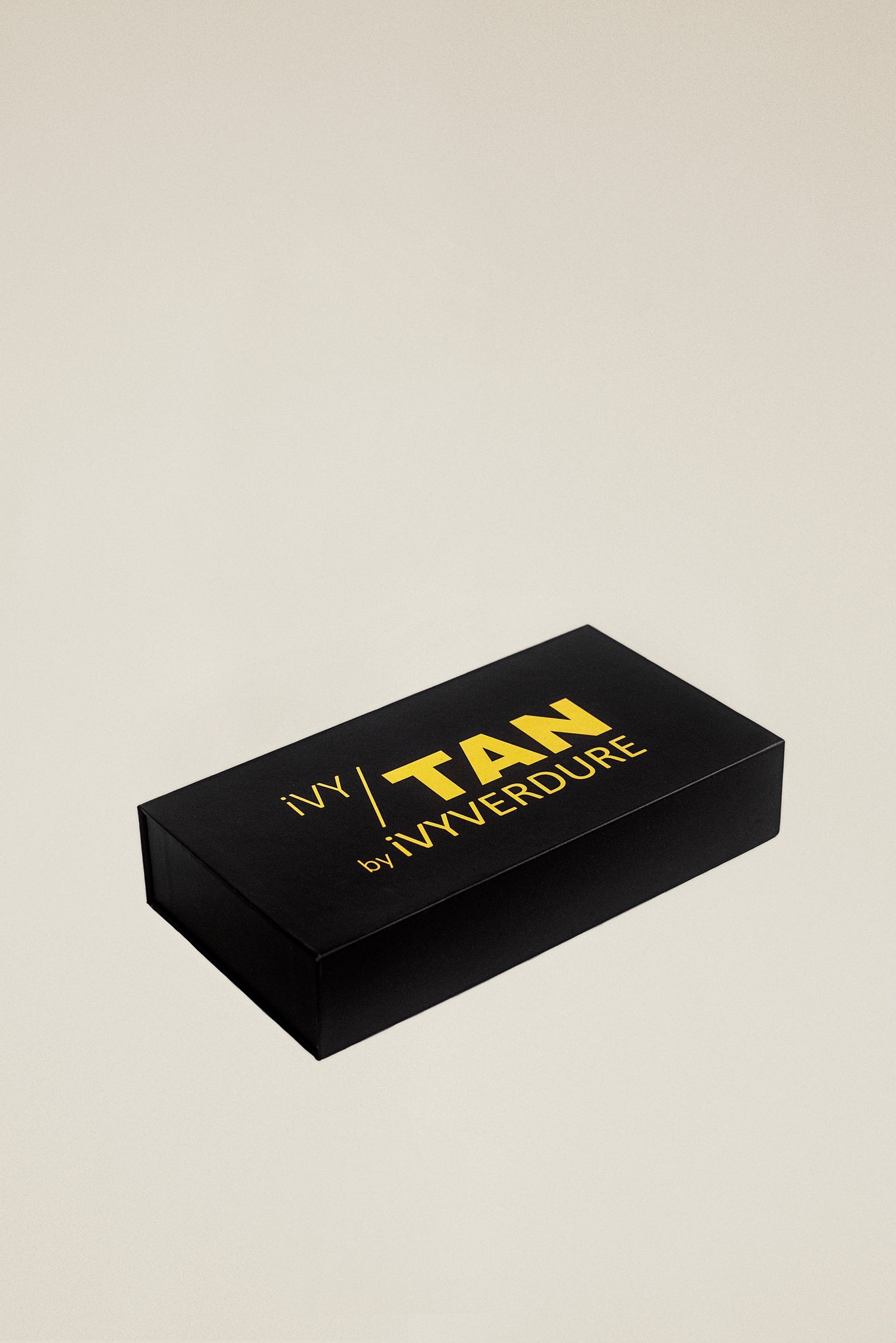iVYTAN Spray Tan Box